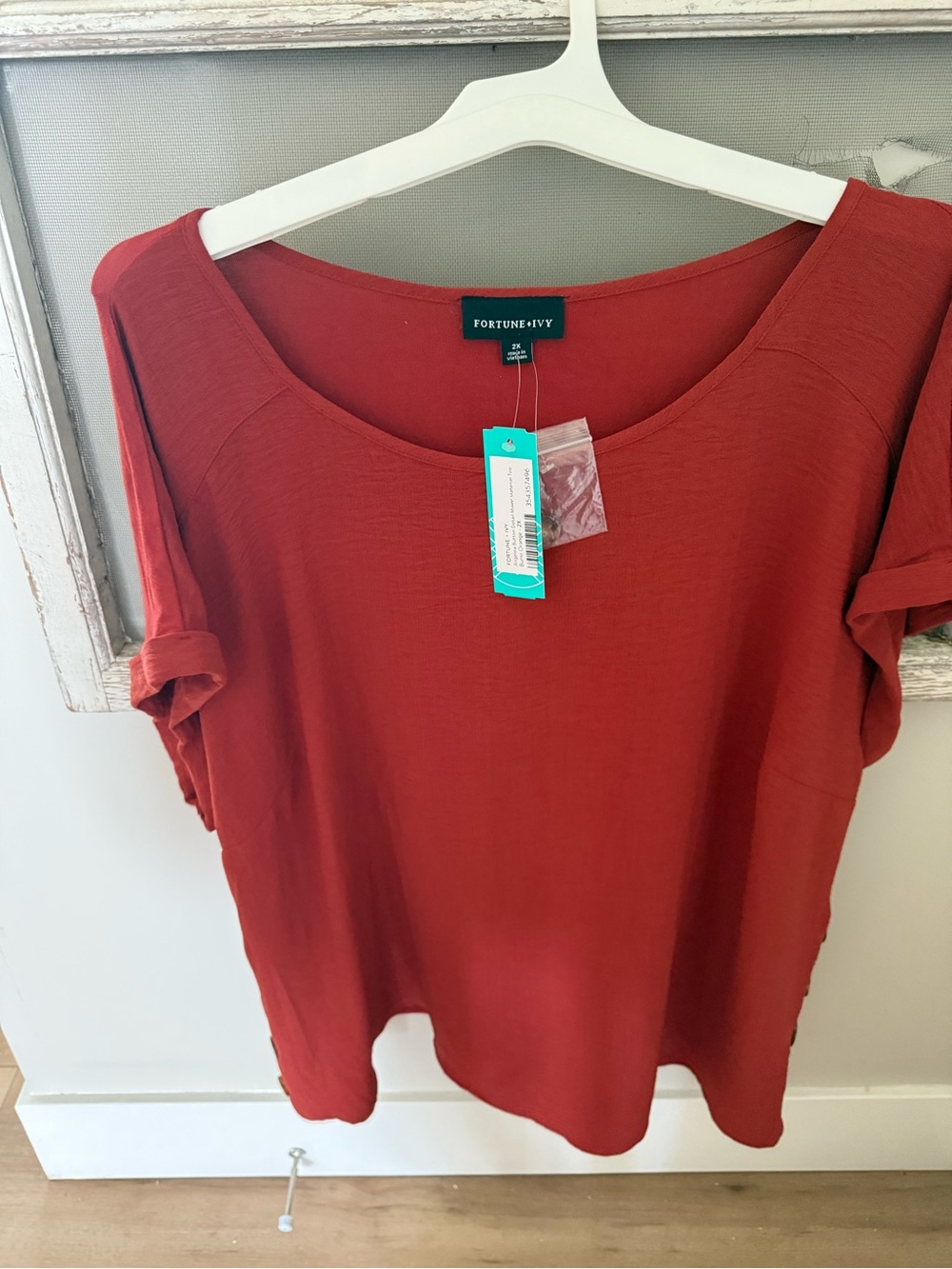 Fortune + Ivy Brick Red Scoop Neck Short Sleeve Top